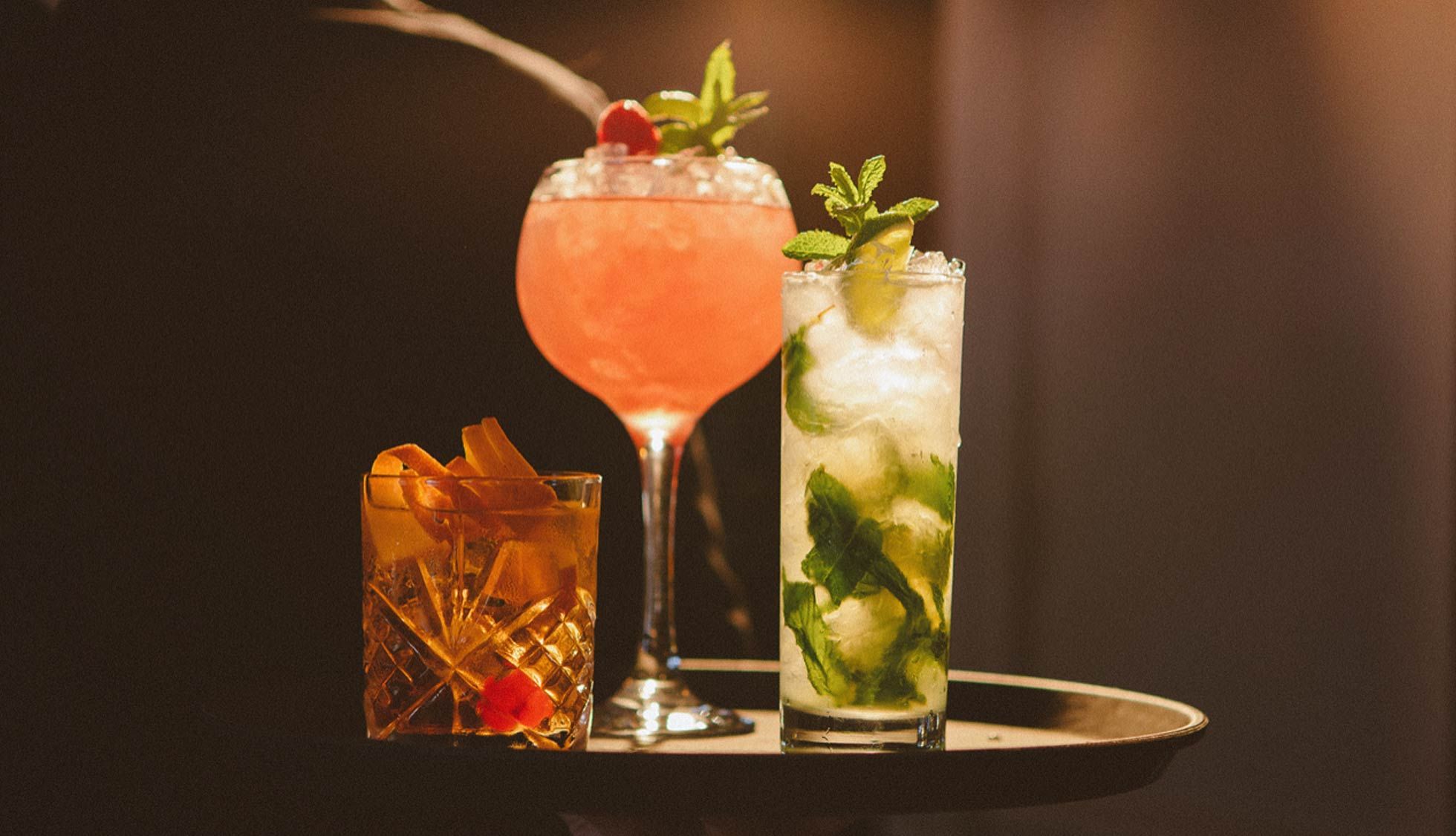 Christmas cocktails & drinks