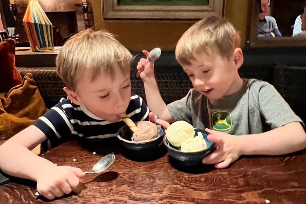 Kids eat for a £1 offer White Hart Overton